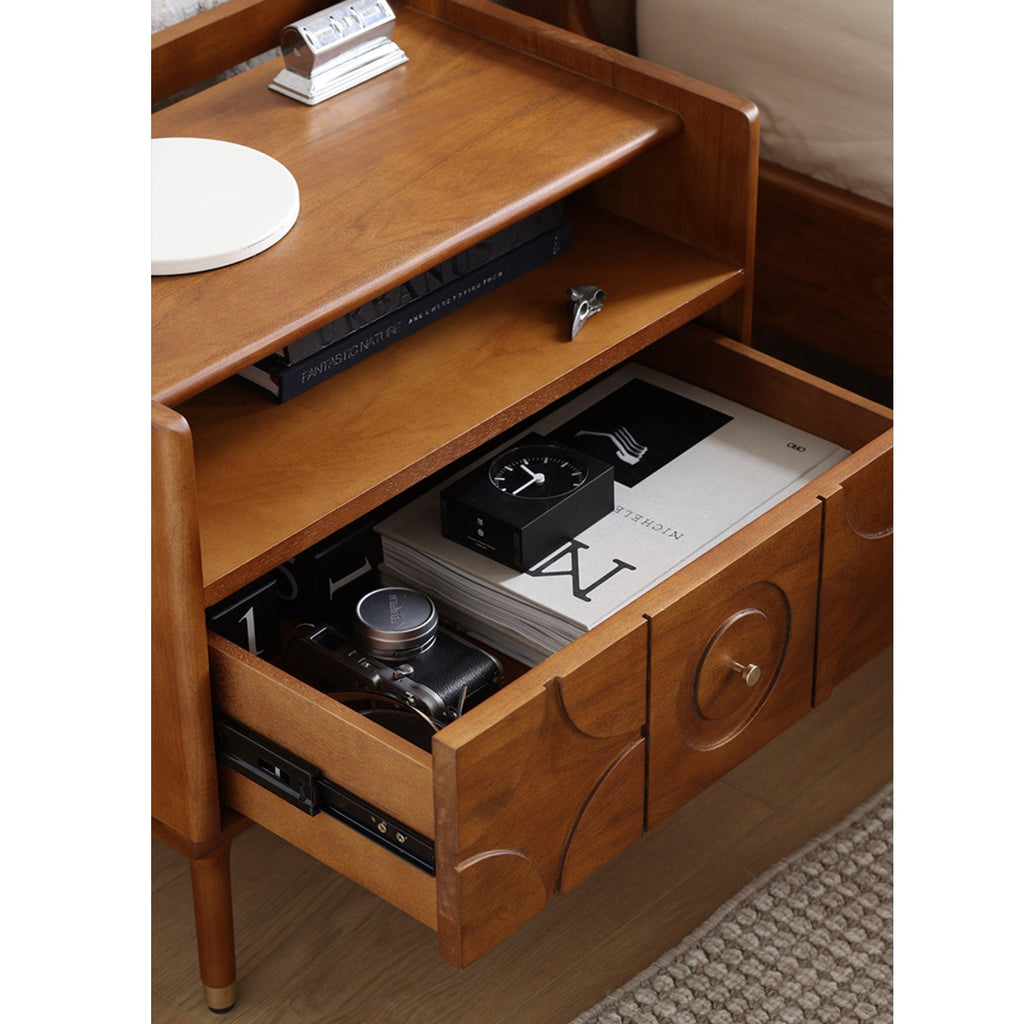 COZONI Egbert Bedside Table