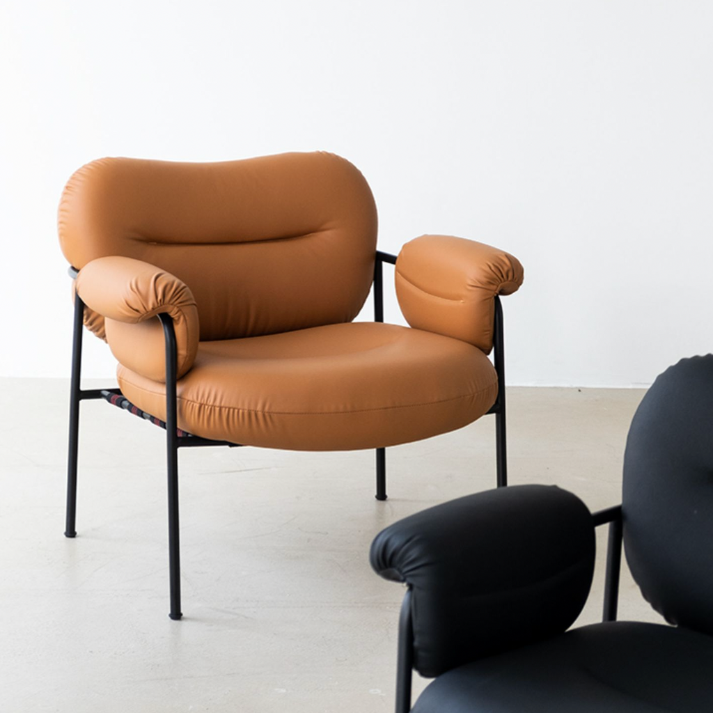 COZONI Brandee Armchair