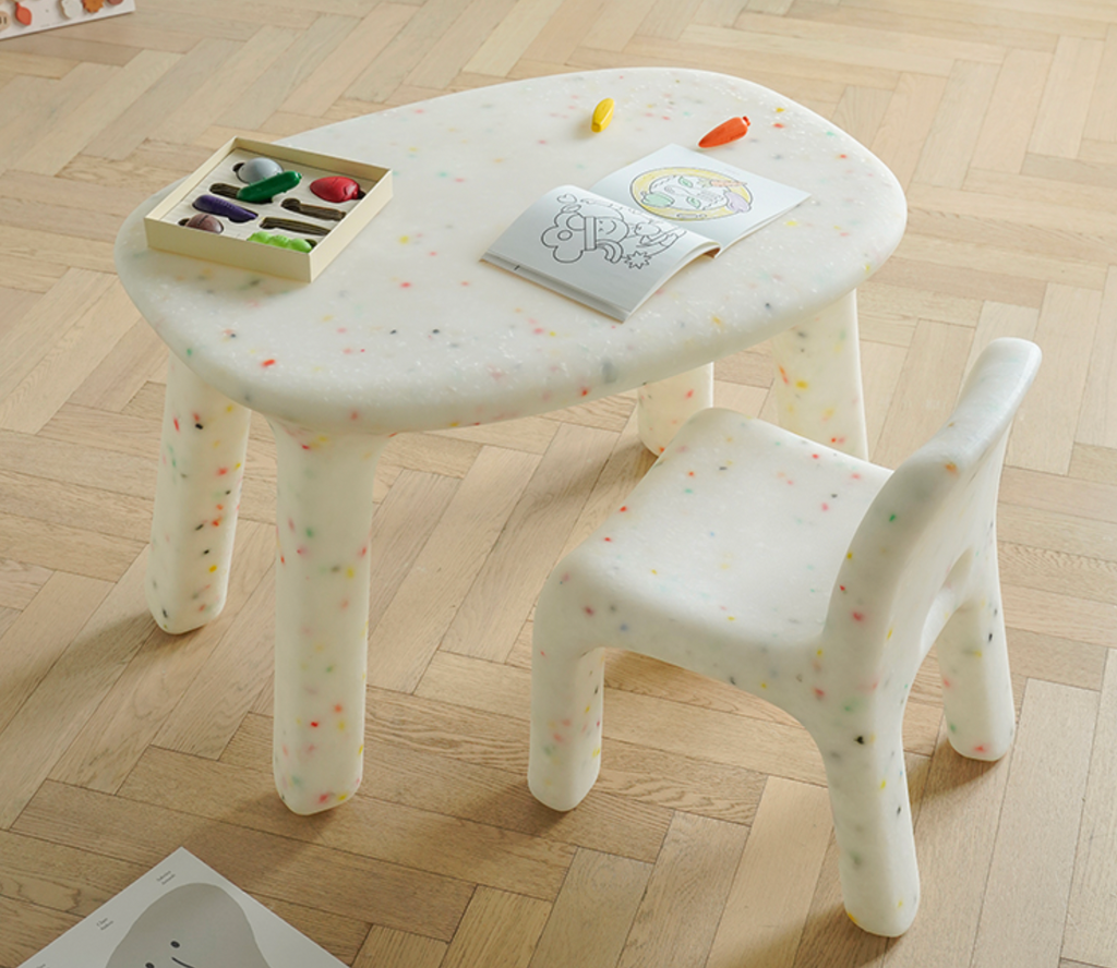 COZONI Outdoor Kid‘s Table