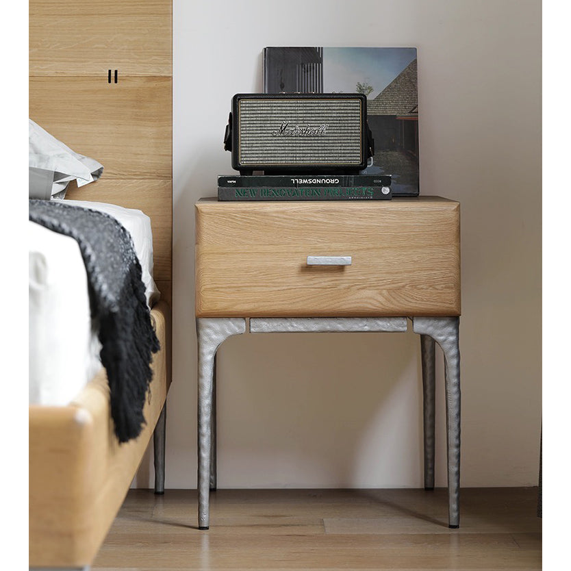 COZONI Logan Bedside Table