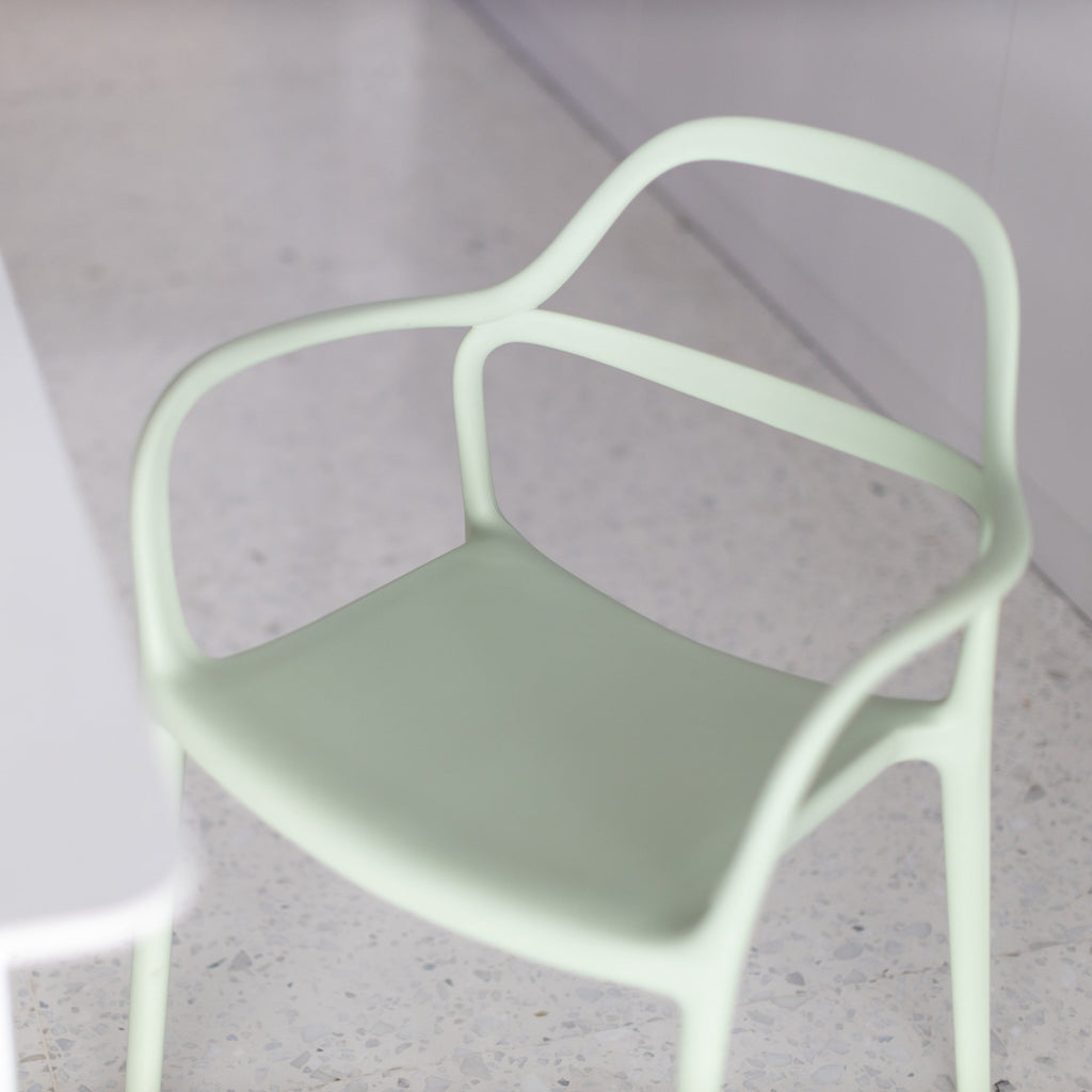 COZONI Hazel Stackable Dining Chair