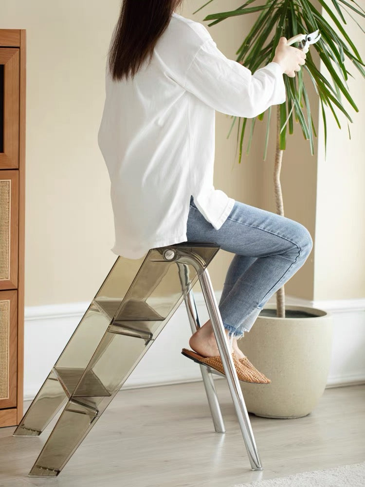 COZONI Folding Step Ladder (Smoke Grey)