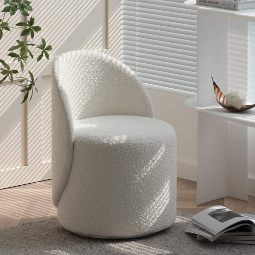 COZONI Stella Boucle Swivel Chair